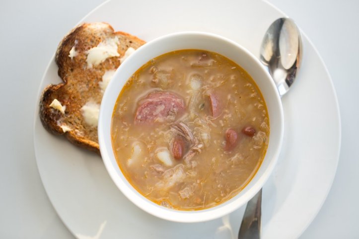 jota-bean-sauerkraut-pork-soup-trieste